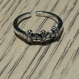 Elegant Silver chrome hearts 3 cross Ring